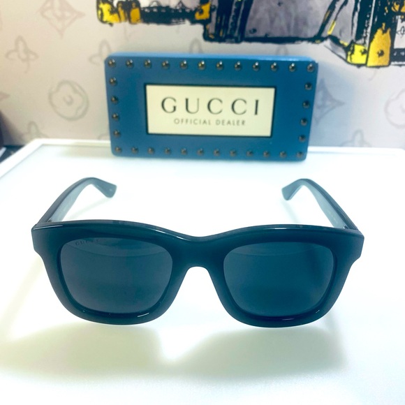Gucci Women's Urban GG0326S GG/0326/S 001 Black Fashion Square Sunglasses 52mm - Picture 3 of 11